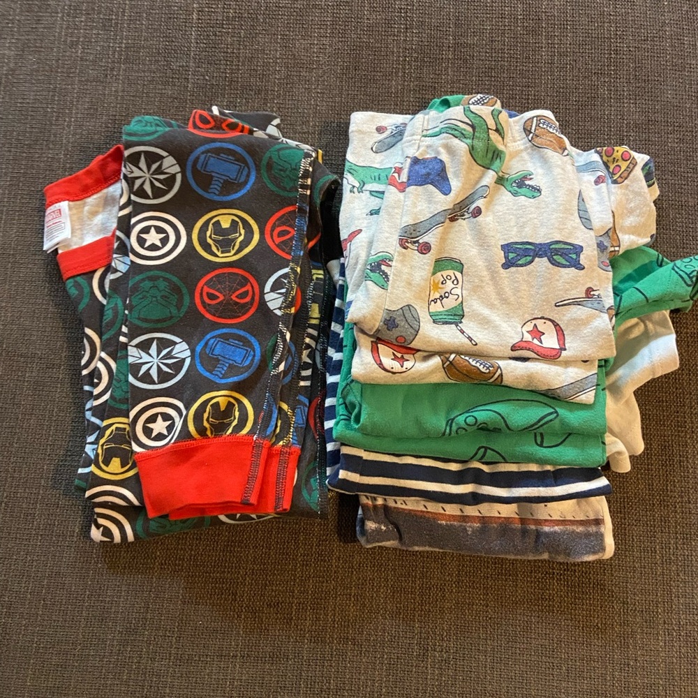 Kids' Pajama bundle. 4 pairs- 3 short, 1 long